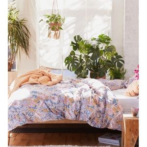 Urban Outfitters Mila Floral Duvet Set